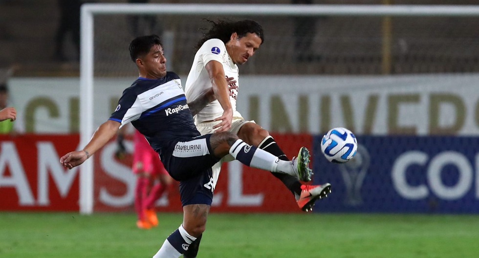 Williams Riveros volvió a ser fundamental en la victoria de Universitario. (Foto: GEC)