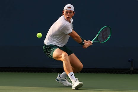 Buse perdió 3 sets a 0 ante Bonzi y quedó eliminado del US Open 2026