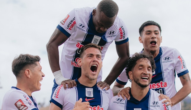 El delantero argentino confesó que tuvo algunas discusiones con el entrenador Pablo Guede y se sintió relegado. (Foto: Alianza Lima)