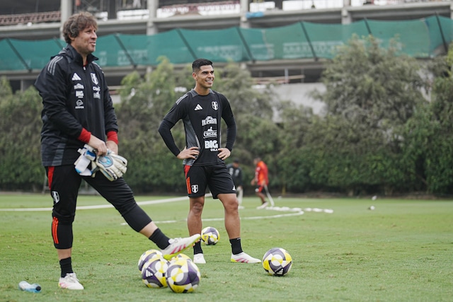 Con Gianluca Lapadula: Selección Peruana va quedando lista para enfrentar a Colombia. (Fotos: FPF/ITEA)