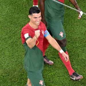 En su debut, Portugal venció 3-2 a Ghana y el primer gol lo hizo Cristiano Ronaldo desde el punto de penal. (Foto: Antonin THUILLIER / AFP).