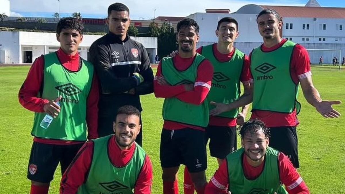 Gabriel Soto formó par del equipo ganador en los entrenamientos del día. (Foto: @sidneylima_23)