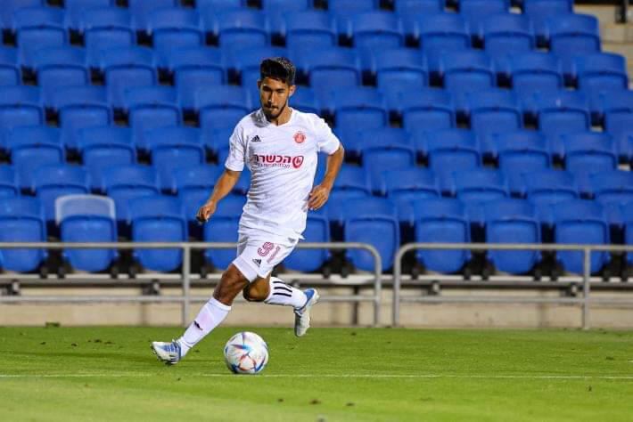 Sebastián Hernández se formó en Hapoel Tel Aviv y debutó en primera división en 2021. (Foto: Agencias)