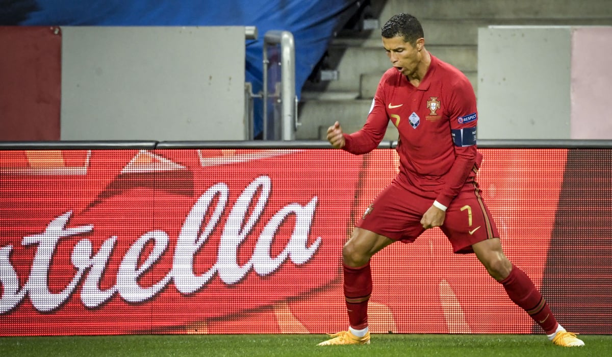 Cristiano Ronaldo sigue con la ambición de marcar historia con Portugal. | Foto: EFE