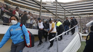 Emergencia en tribuna: el partido de Universitario vs. Melgar se paralizó por desmayo de un hincha [VIDEO]