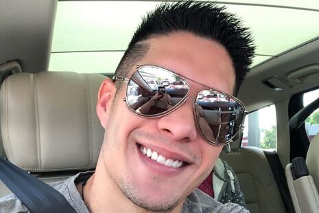 “Eres mi chica ideal”: el emotivo video de Chyno Miranda hacia Astrid Falcón