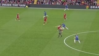 Aplausos para el crack: Hazard y su asombroso gol tras burlar a cinco jugadores en el Liverpool-Chelsea