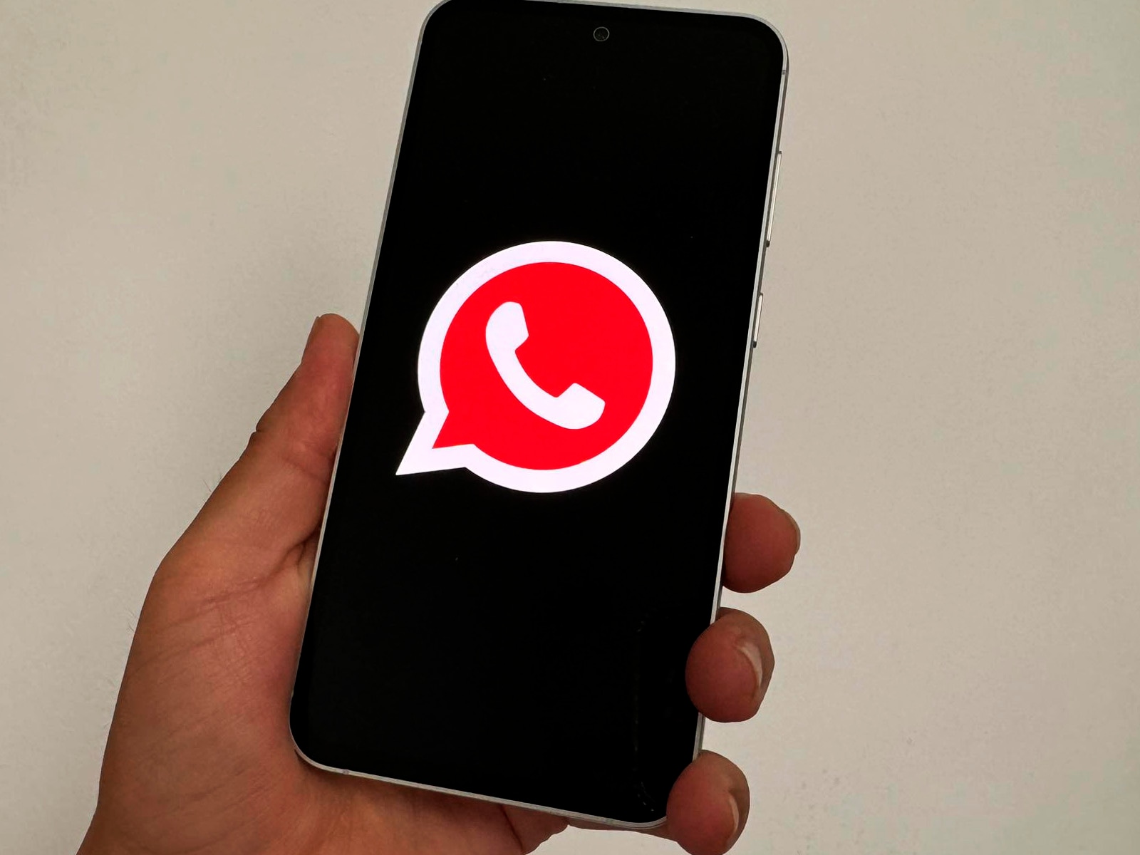 WHATSAPP PLUS | Si vas a usar WhatsApp Plus Rojo, conoce todas las funciones novedosas que trae la última versión del APK. (Foto: Depor - Rommel Yupanqui)
