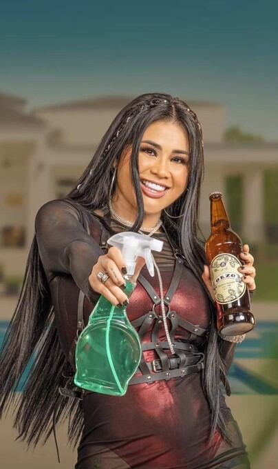 Gomita y su promoción en "Hotel VIP" (Foto: Gomita/Instagram)