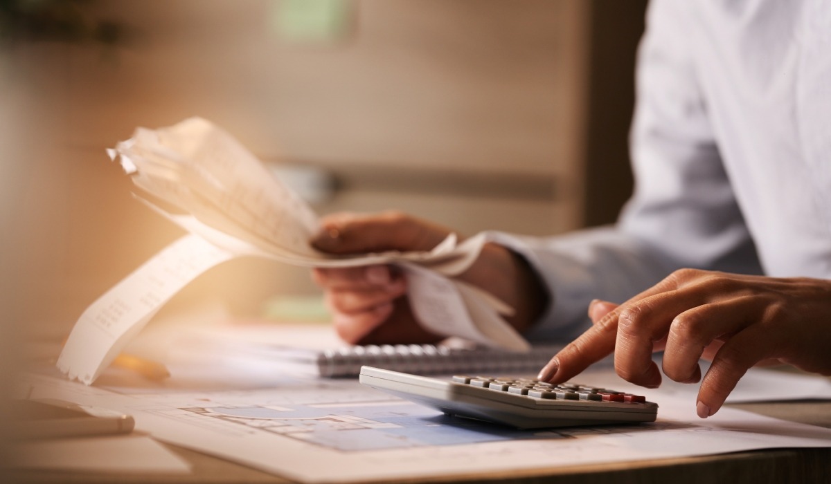 Día del Economista 2023: dedícale los mejores mensaje e imágenes en su fecha. (Foto: Freepik).