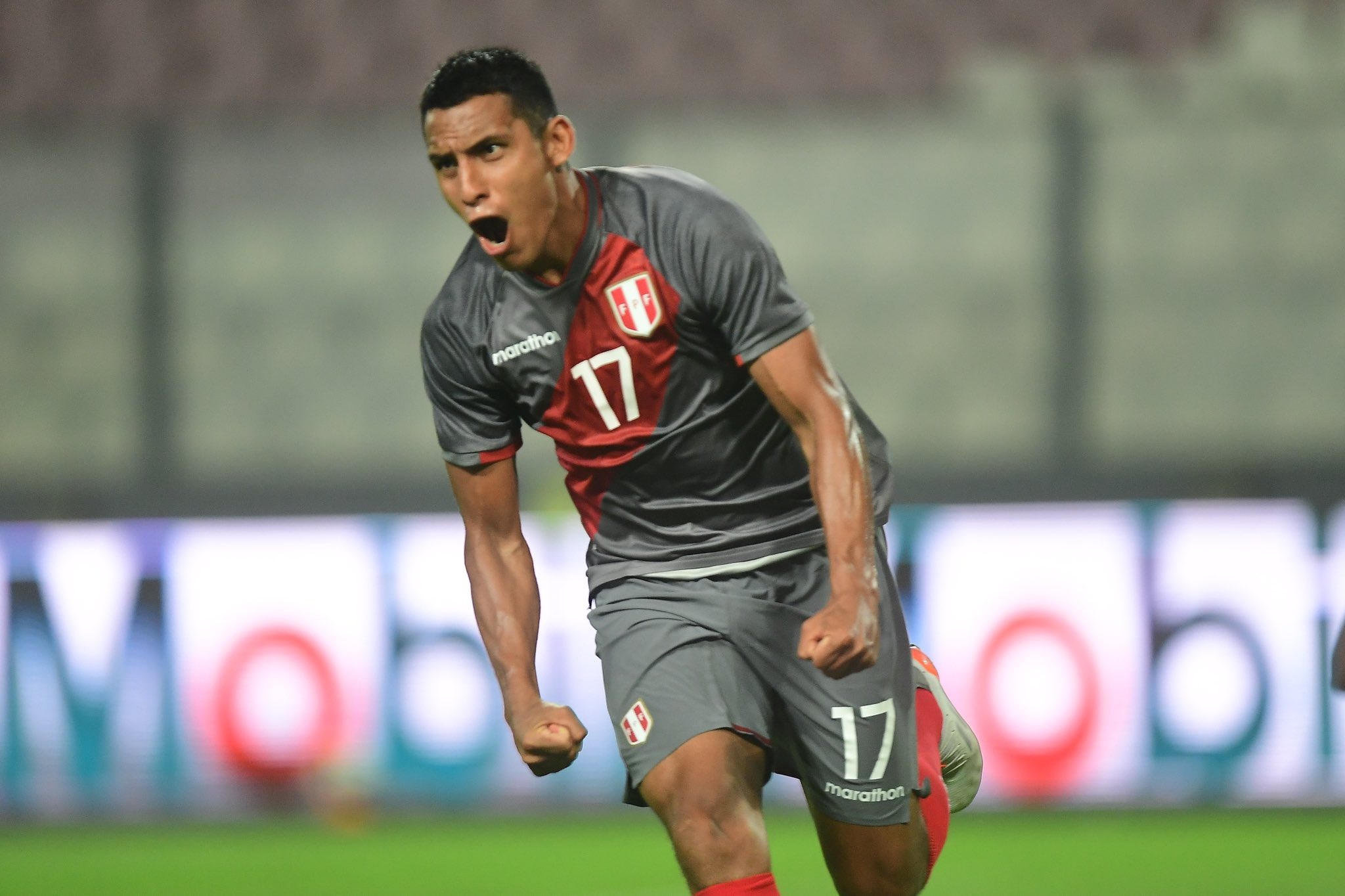 Alex Valera confía en el buen trabajo que puede hacer el CT de Óscar Ibáñez. (FPF)