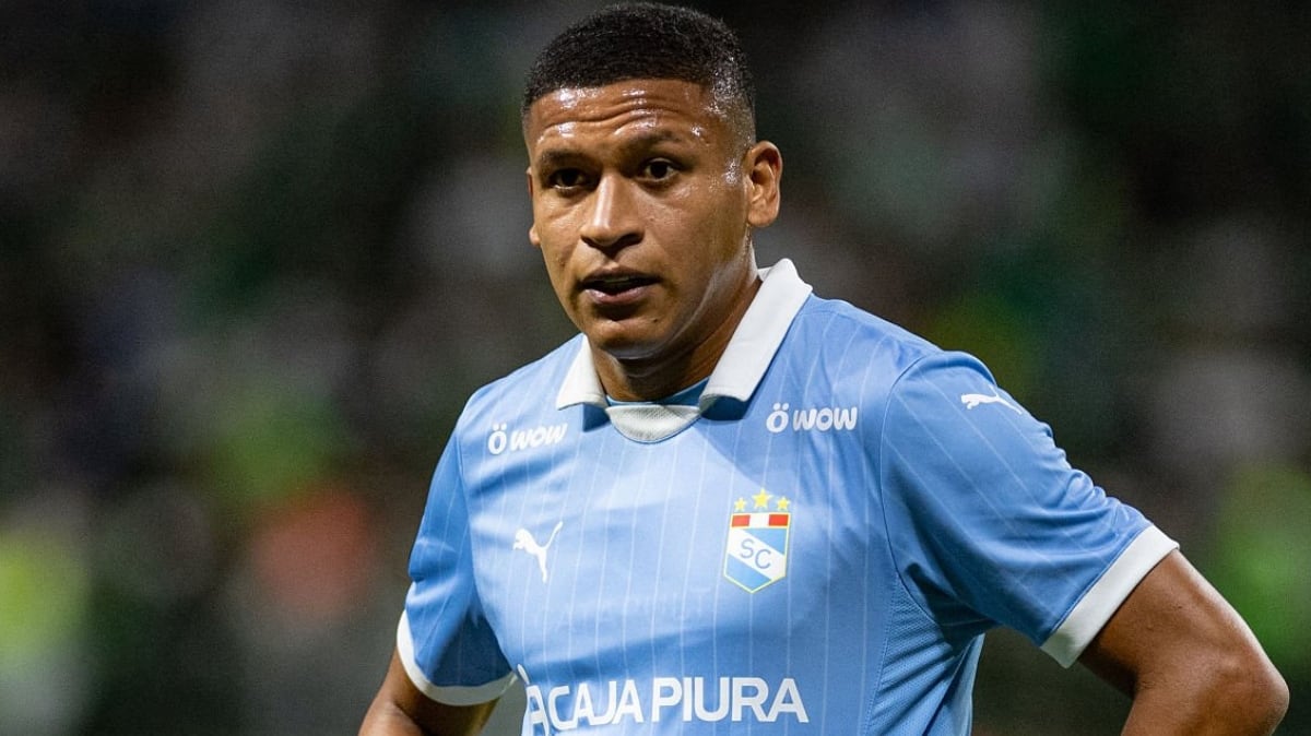 Fernando Pacheco jugó por última vez en el fútbol peruano durante la temporada 2025, cuando aún pertenecía a Sporting Cristal. (Foto: Getty Images)