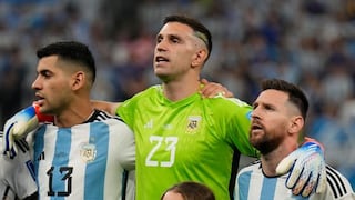 Dibu Martínez y la arenga a los jugadores de Argentina para cerrar el partido