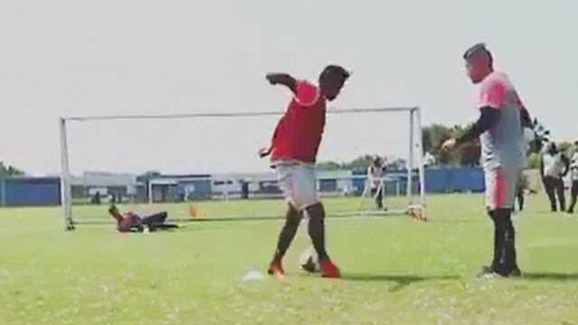 Instagram viral Sport Boys: Joazhiño Arroé marcó golazo de penal, con el taco [VIDEO]