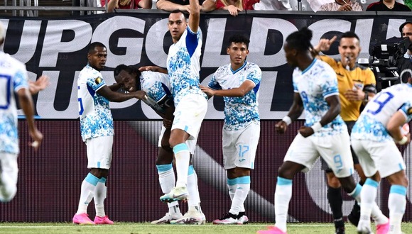 Honduras luchó hasta el final y pudo evitar una terrible derrota ante Catar en la fecha 2 del grupo B de la Copa Oro 2023. (Foto: AFP)
