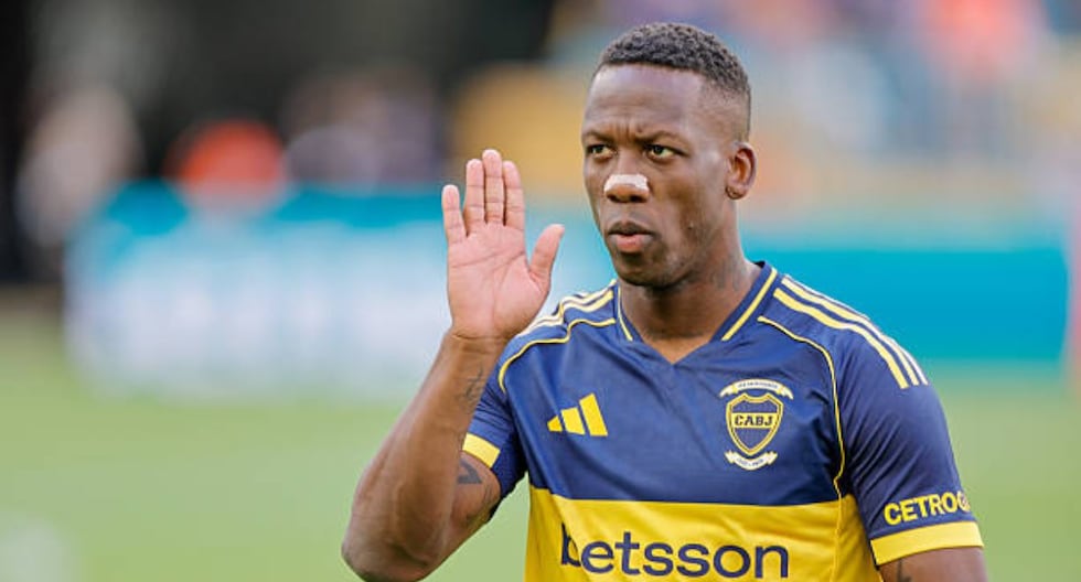 Advíncula deja Boca Juniors y ficha por Alianza Lima