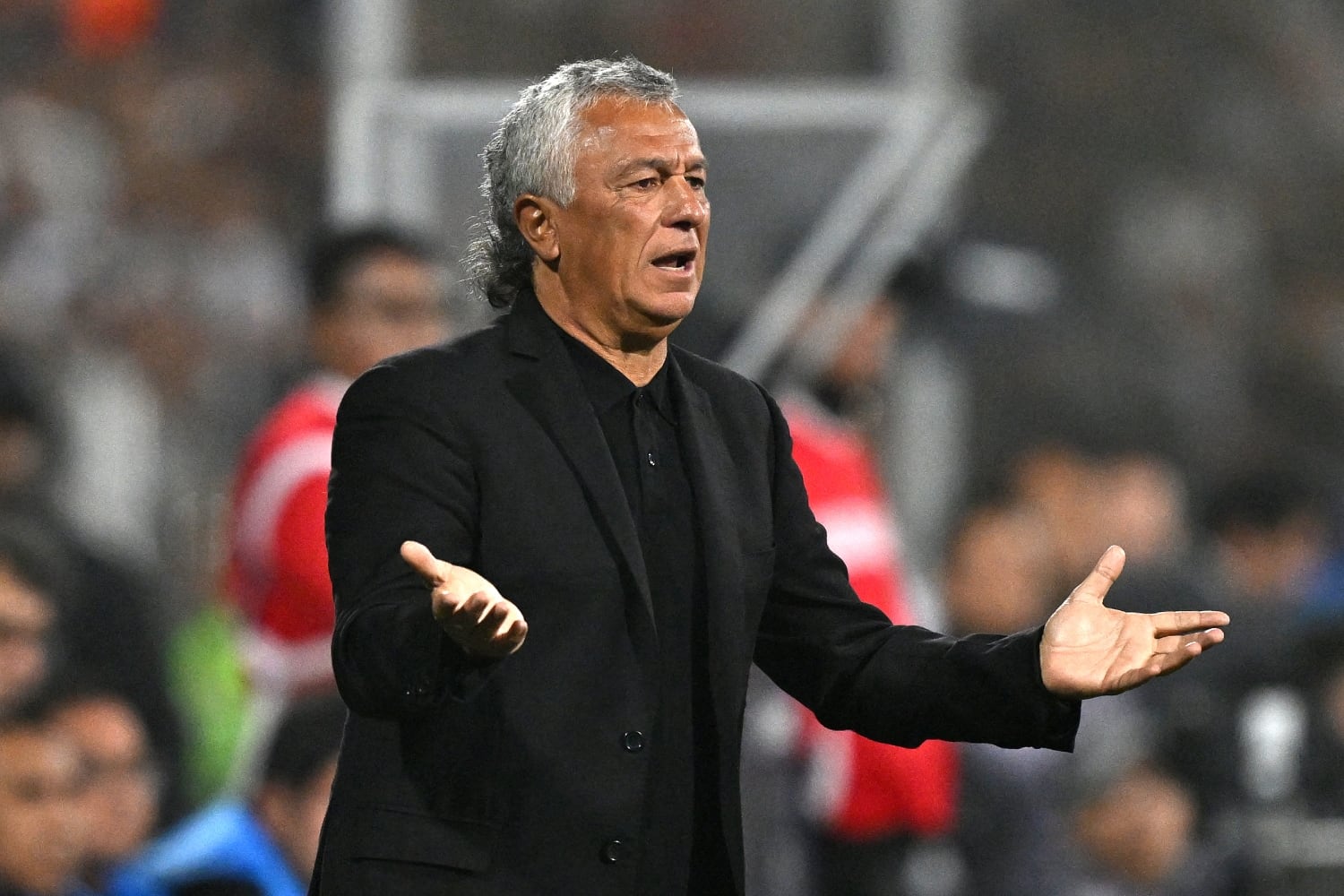 Néstor Gorosito deja Alianza Lima tras renovar su contrato en octubre. (Foto: AFP)