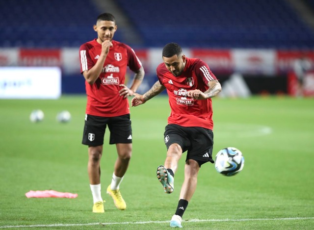 Además de la precisión, los jugadores deben tener dominado el balón, bajo una situación de presión. (Foto: @SeleccionPeru)