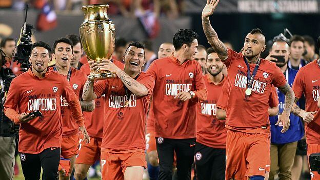 La Generación Dorada de Chile ganó dos Copas América y jugó los Mundiales de 2010 y 2014. (Foto: AP)