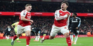 Los Gunners quieren mantener su ventaja como líderes de la Premier en el partido Arsenal vs Liverpool (Crédito: Alamy Stock Photo).
