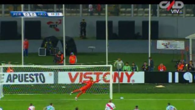 Selección: Gallese le negó gol de tiro libre al Kun Agüero con tremenda atajada