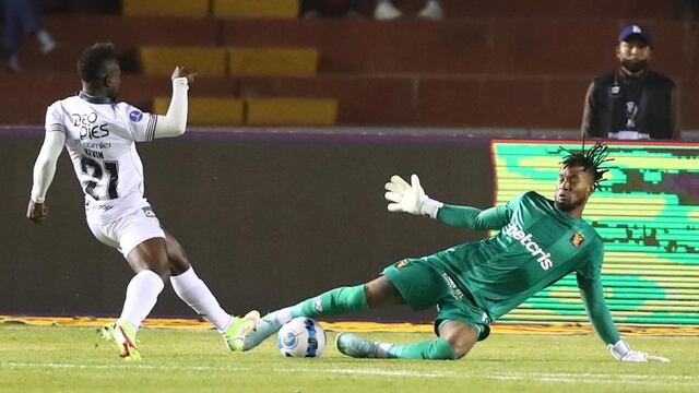 Se viste de héroe: Carlos Cáceda y la atajada que evitó el 1-0 de Cali vs. Melgar [VIDEO]