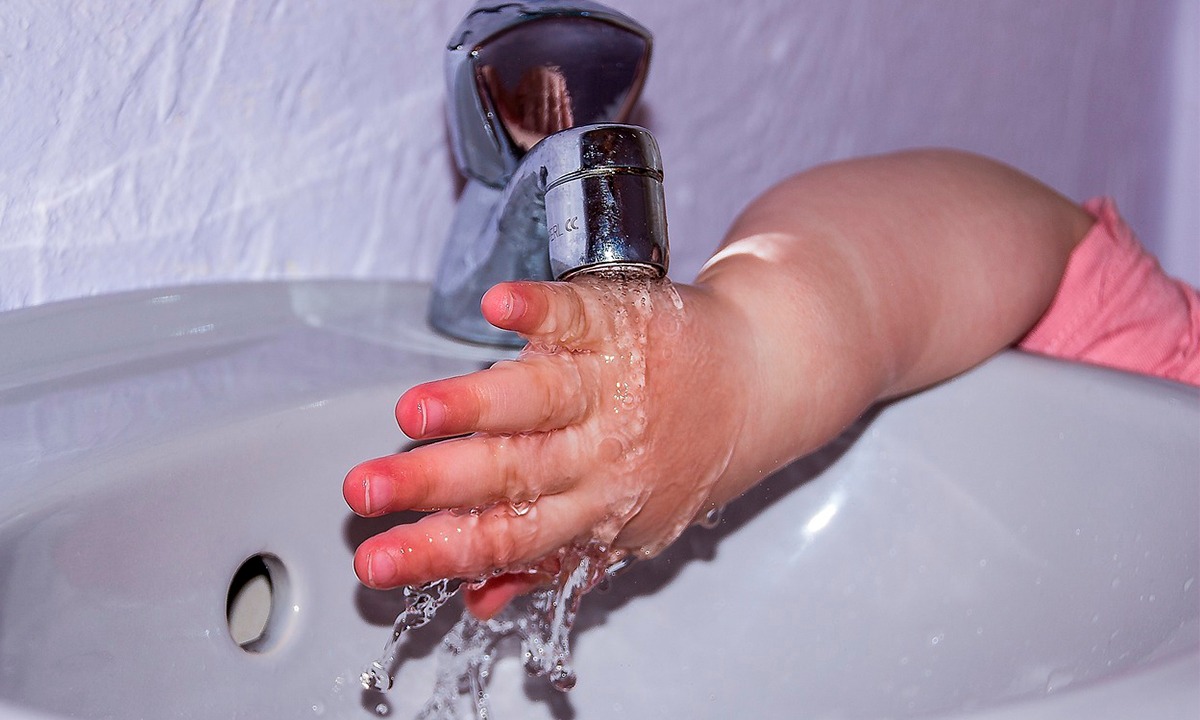 Conoce en la nota si los ciudadanos van a tener que pagar los días que no tendrán agua por los trabajos de Sedapal. (Foto: pixabay)