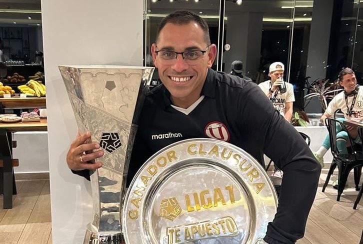 Adrián Gilabert es el asesor de Universitario, y trabaja desde la gestión de Jean Ferrari.
