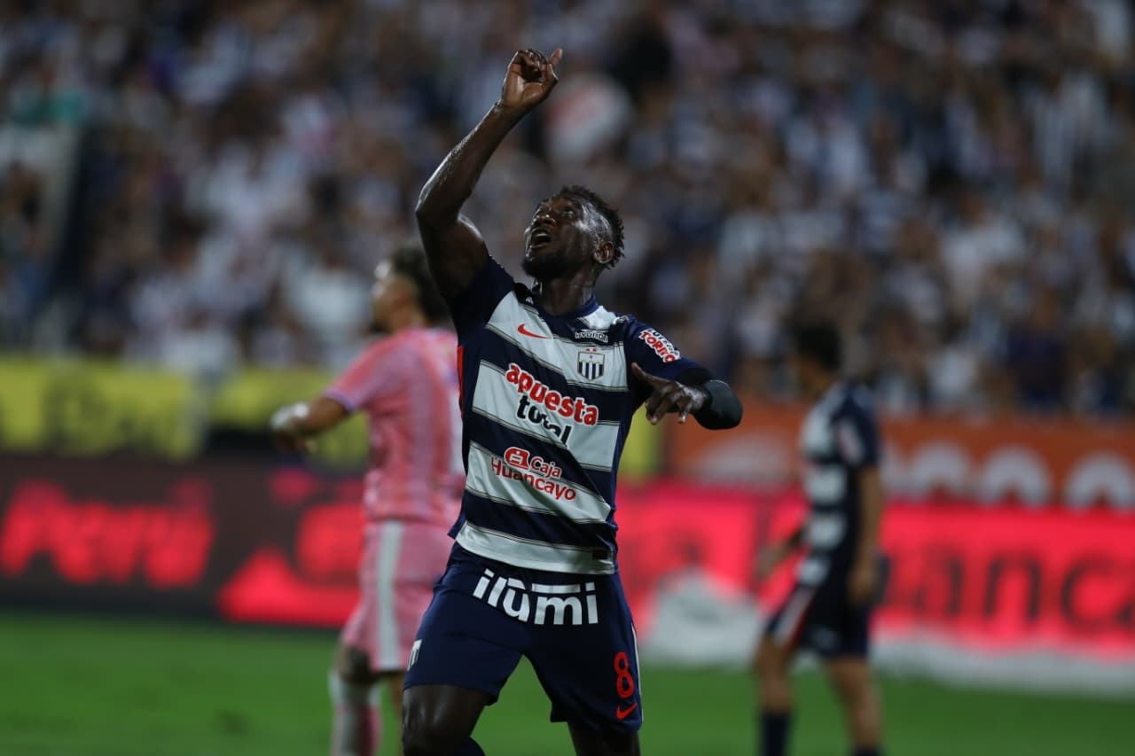 Eryc Castillo fue la figura de Alianza Lima ante Juan Pablo II College. (Foto: GEC)