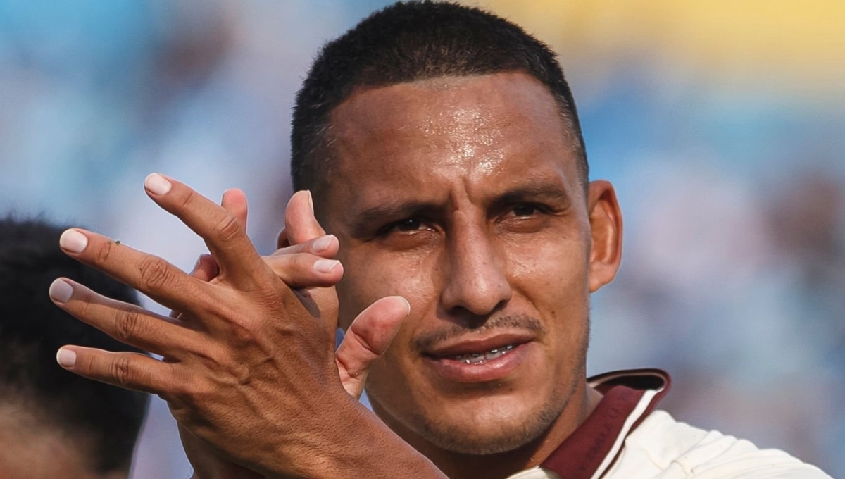 Alex Valera podría dejar Universitario por una oferta del exterior. (Foto: Getty Images)