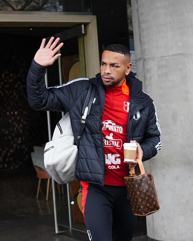 Los futbolistas de la Selección Peruana viajaron a Quito para el partido ante Ecuador. (Foto: FPF)