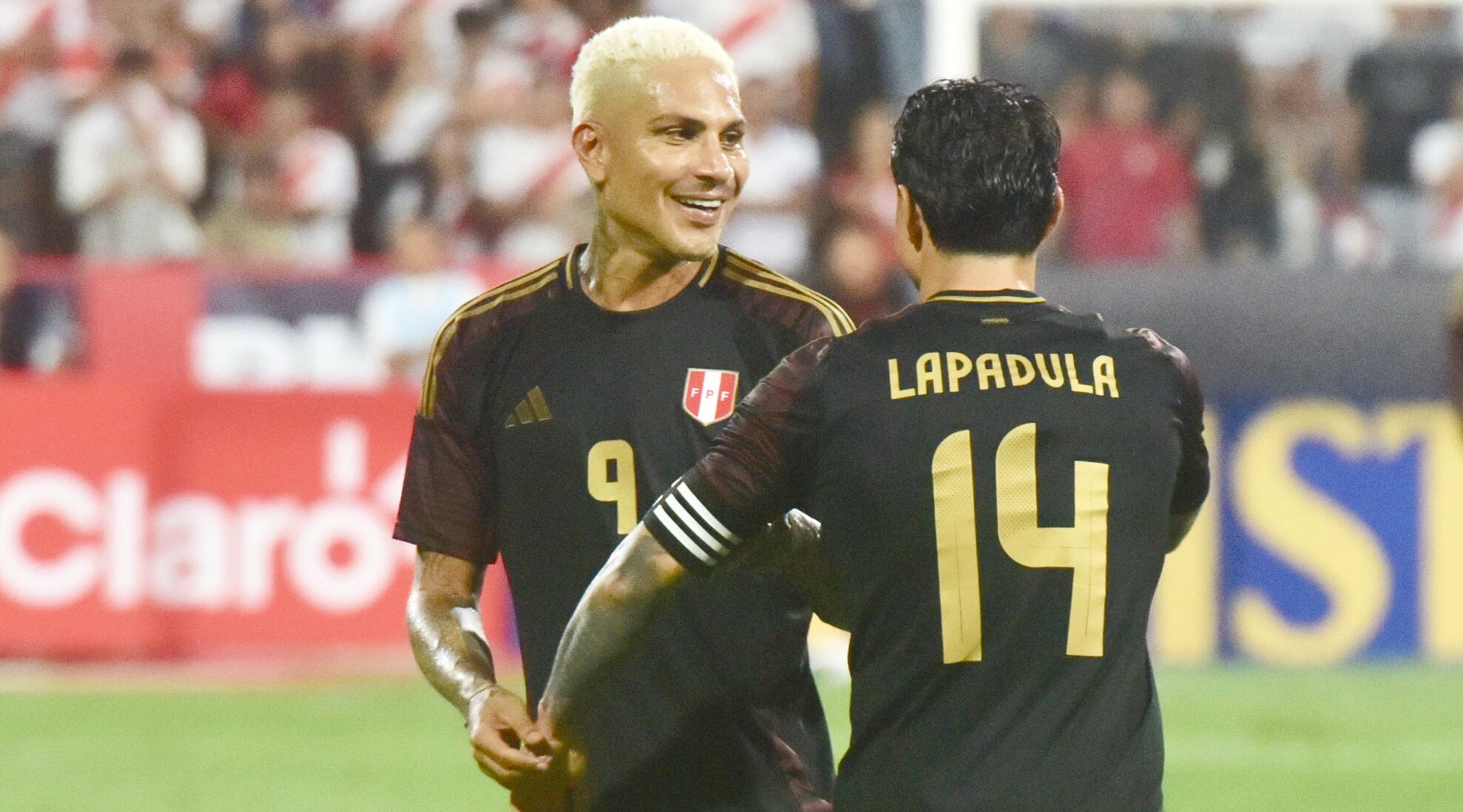 Paolo y 'Lapa' promediaron 37 años en el ataque de Peru contra Nicaragua. (Foto: Javier Zapata P21).