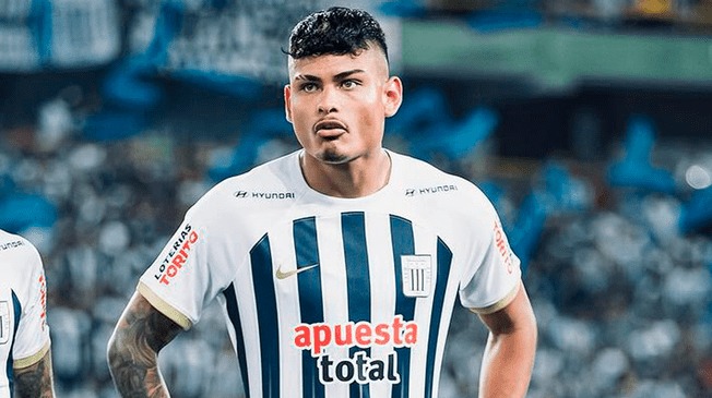 Jeriel de Santis aún no sabe lo que es marcar un gol con Alianza Lima. (Foto: Alianza Lima)