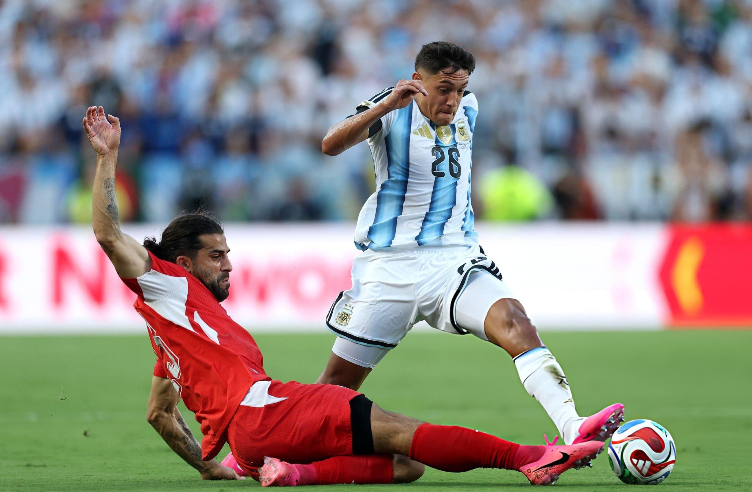 Argentina vs. Suiza se enfrentan por los cuartos de final del Mundial 2026. (Foto: Getty Images)