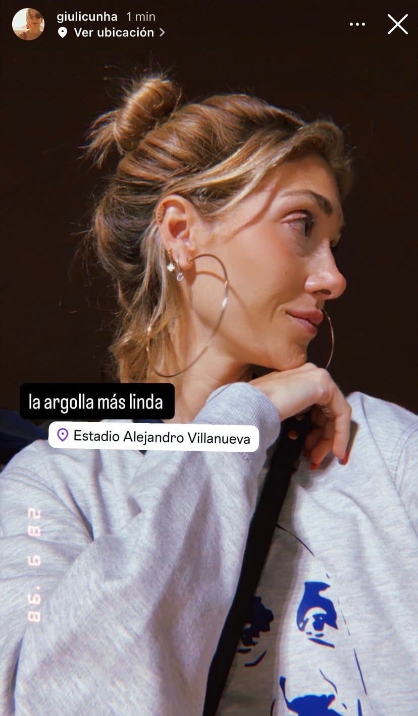 El polémico post en Instagram de Giuli Cunha, esposa de Hernán Barcos. (Captura)