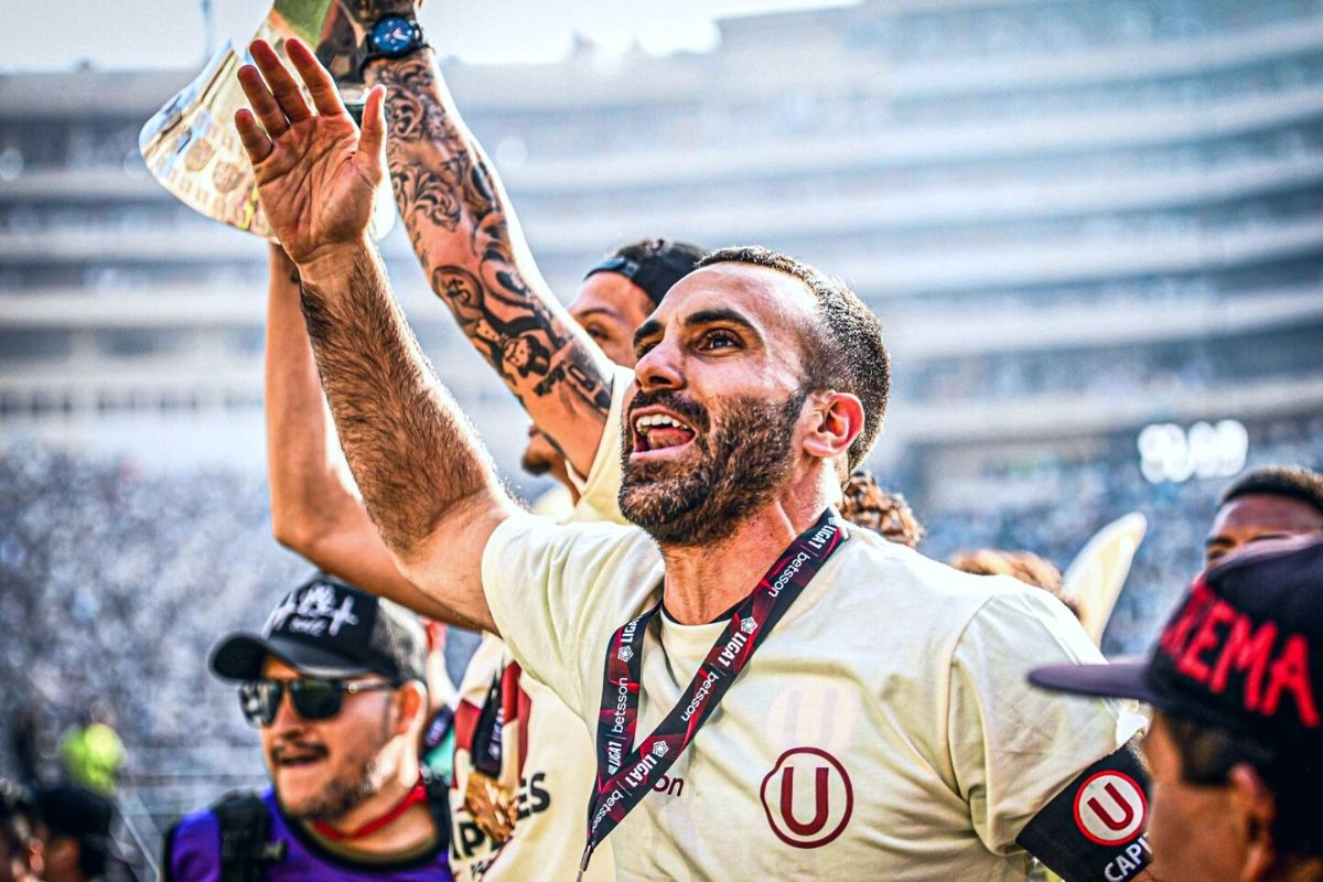 José Carvallo ganó dos títulos nacional con Universitario, en 2013 y 2023. (Foto: Andina)