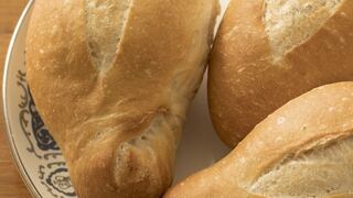 El método para que tu pan duro vuelva a estar suave