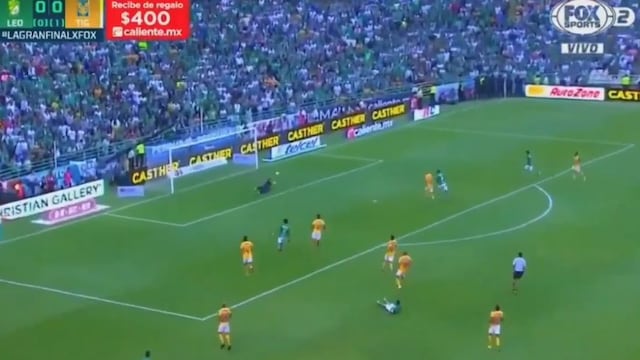 ¡Tigres se salva de milagro! Gran parada de Nahuel Guzmán que evitó el 1-0 de León en Nou Camp [VIDEO]