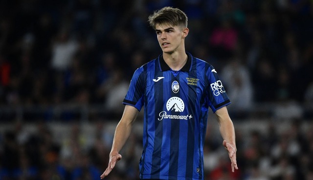 Charles De Ketelaere | Volante Ofensivo | 23 años | Bélgica | Valor de 30 millones de euros según Transfermarkt. (AFP)