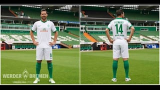Claudio Pizarro presentó la camiseta alterna del Werder Bremen
