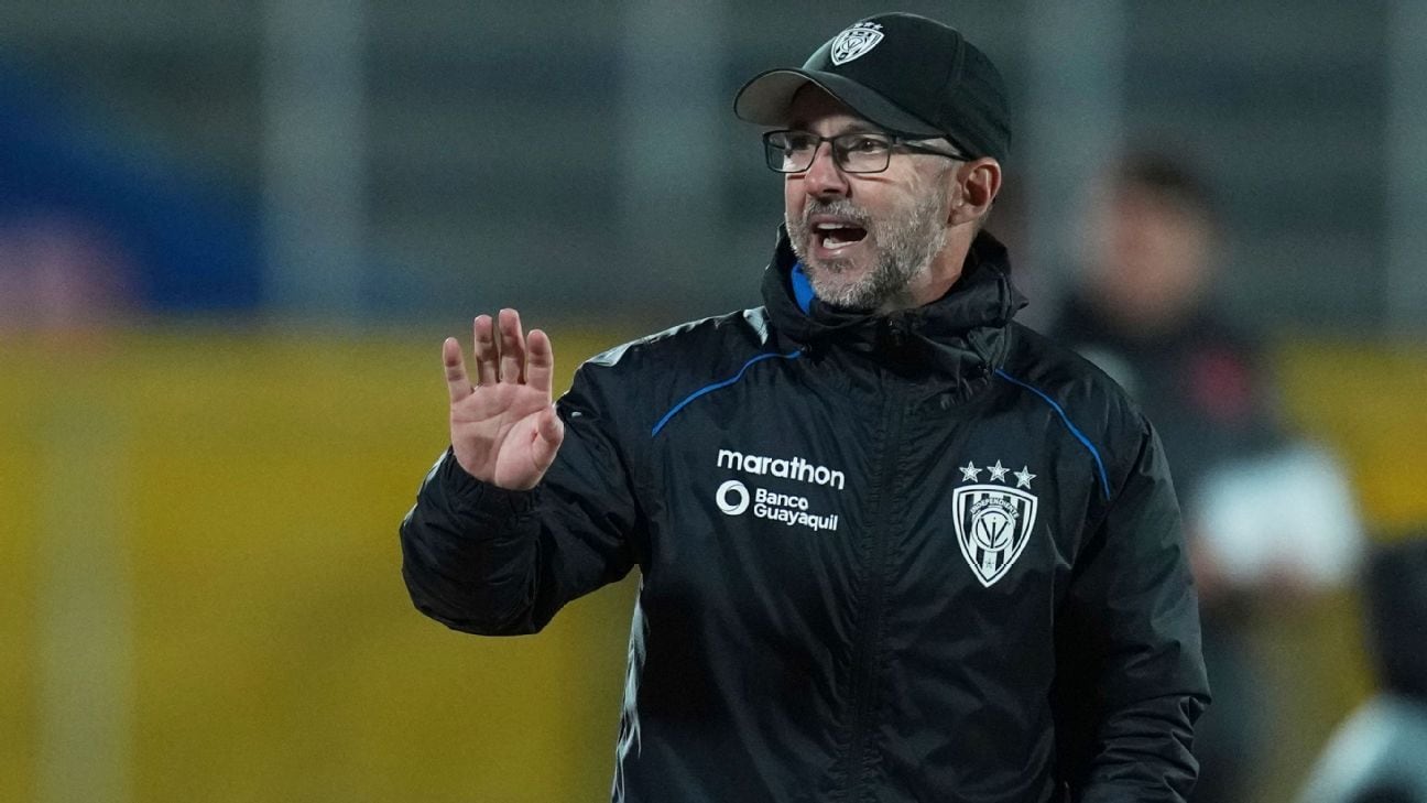 Javier Rabanal dirige el equipo principal de Independiente del Valle desde 2025. (Foto: AP)