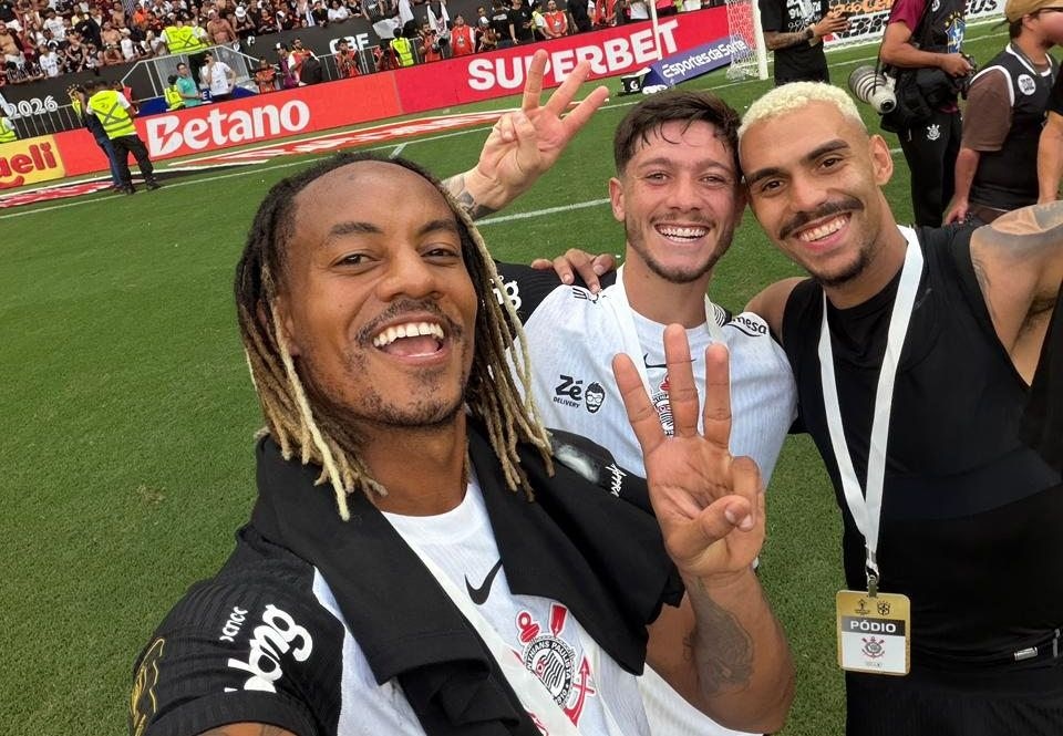 El futbolista del 'Timao' protagonizó un clip que se ha hecho viral en redes sociales. (Foto: Corinthians?