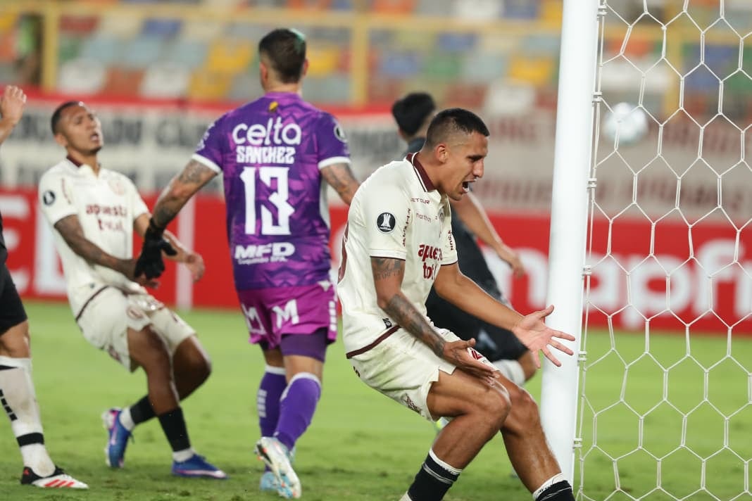 La frustración de los atacantes de la 'U' que no pudieron anotar ante Coquimbo. (Foto: El Comercio)