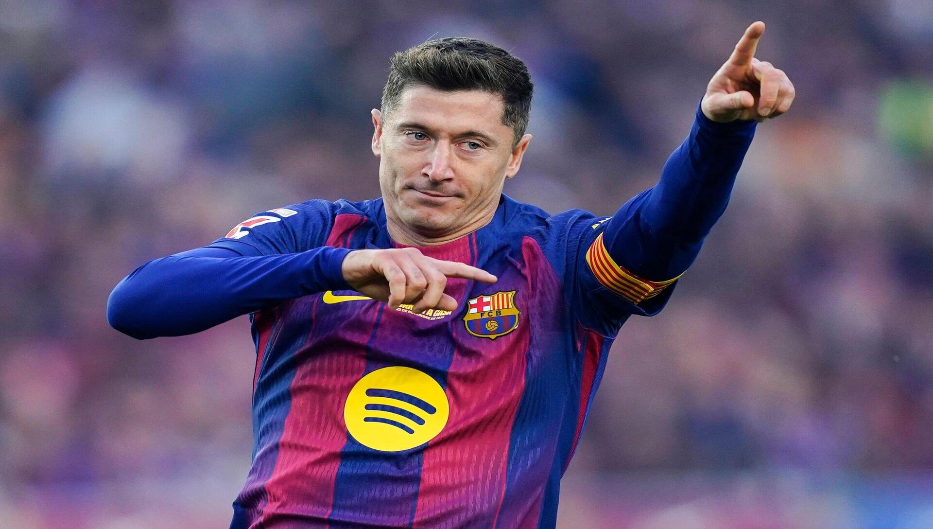 Robert Lewandowski intentará mostrar su olfato goleador en el duelo Barcelona vs Alavés (Crédito: Alamy Stock Photo).