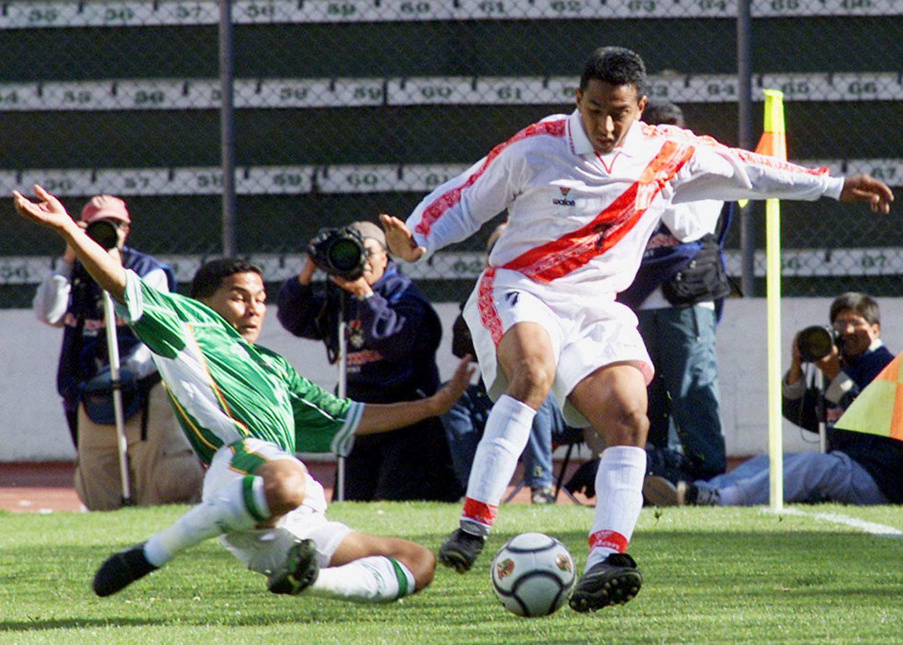 Javier Arce fue parte del cuerpo técnico de Julio César Uribe en la Selección Peruana. (Foto: Difusión)