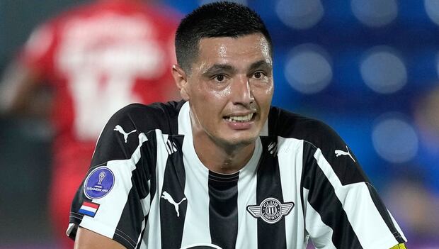 Óscar 'Tacuara' Cardozo es una de las ausencias que tendrá Libertad para enfrentar a Alianza Lima. (Foto: Getty Images)