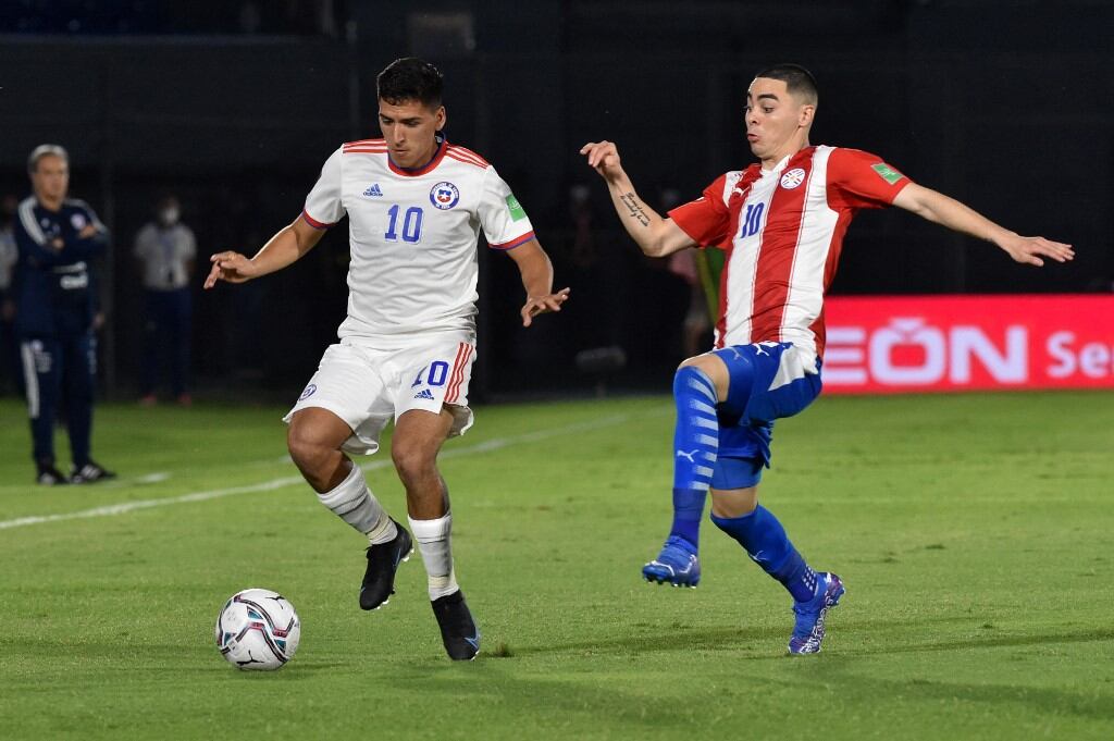 Chile vs Paraguay. (Photo by NORBERTO DUARTE / AFP)