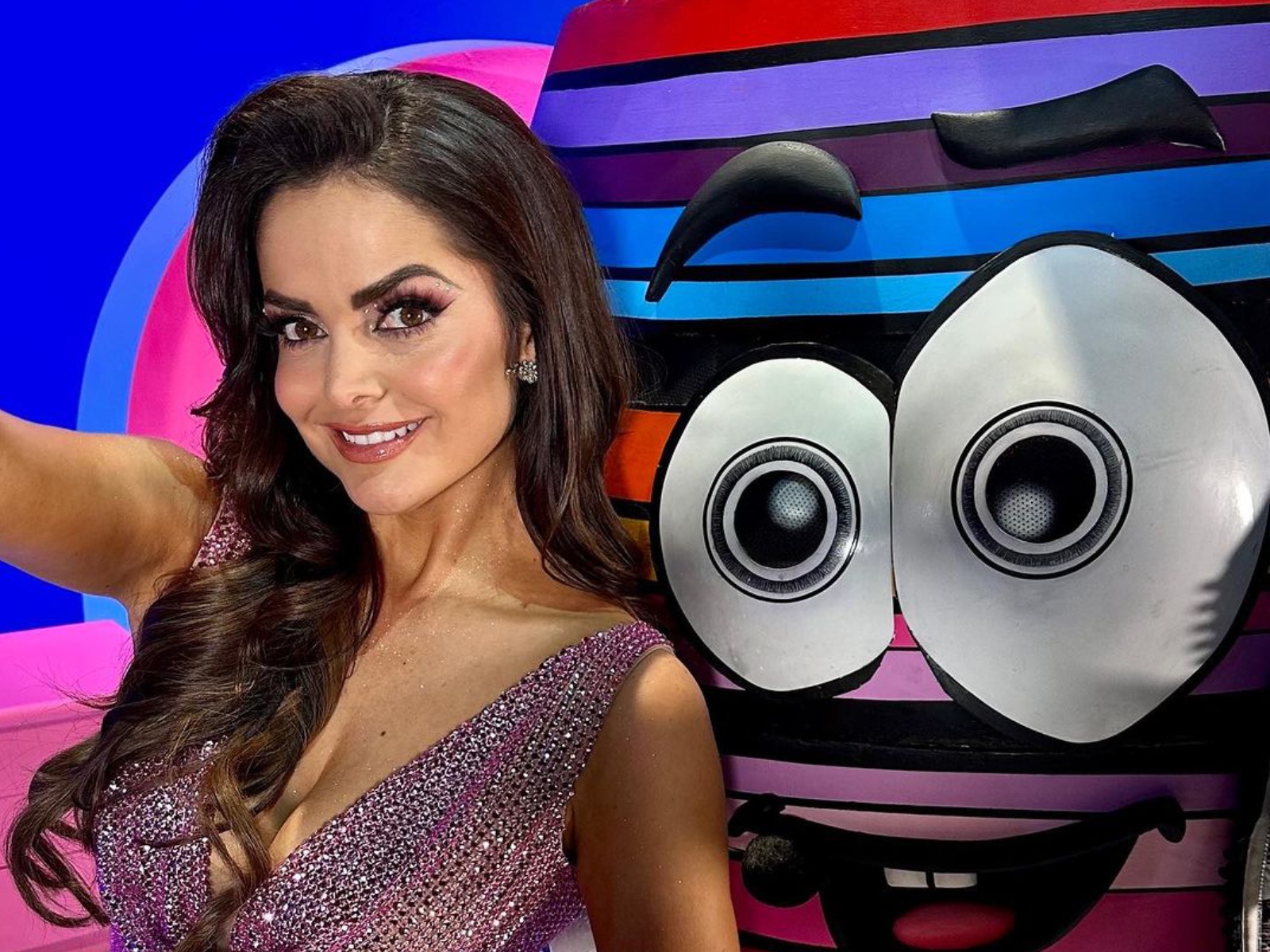 Balero tuvo que sacarse la mascara y revelar su verdadera identidad (Foto: Televisa)