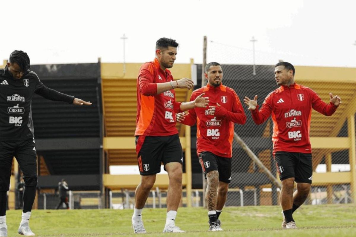 Selección Peruana se alista para visitar a Uruguay en el Centenario. (Foto: @labicolor)