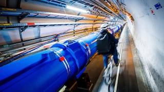 Viralizan hilarantes teorías de conspiración sobre los hallazgos del Gran Colisionador del CERN